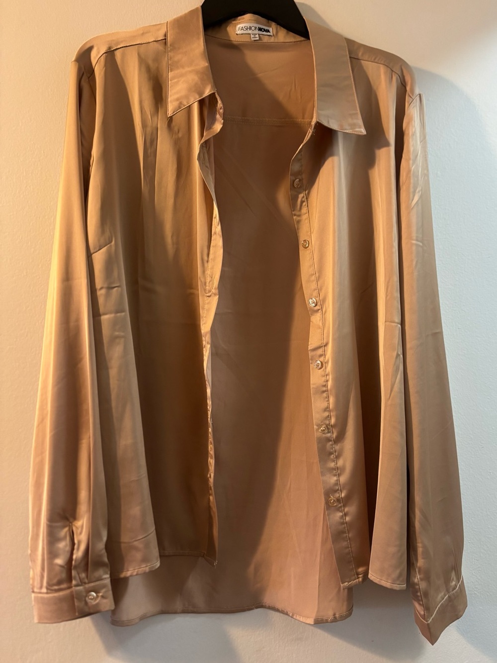 Women Fashion Nova Satin Button-Up Blouse in Light Tan